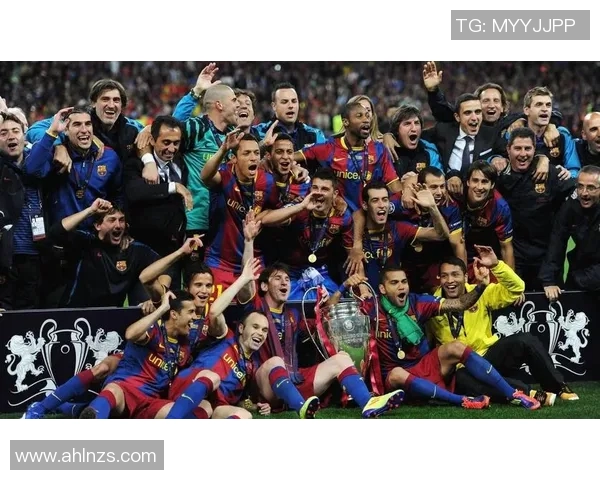 巴萨足球明星的辉煌历程与传奇瞬间回顾