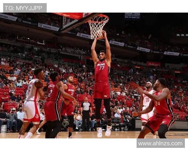 火箭与热火季前赛精彩回顾录像分析全场亮点与战术对决 火箭与热火季前赛精彩回顾录像分析全场亮点与战术对决